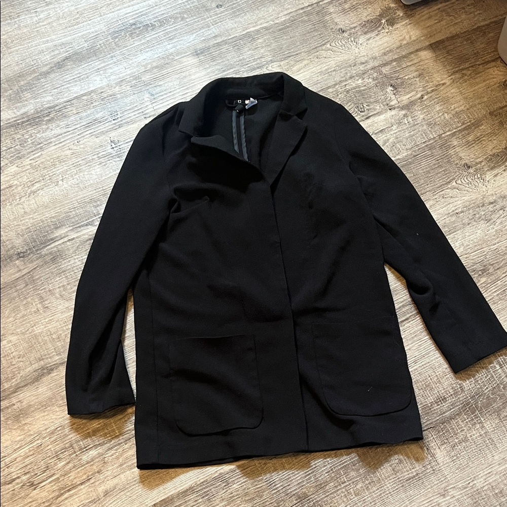 Divided Black Outerwear